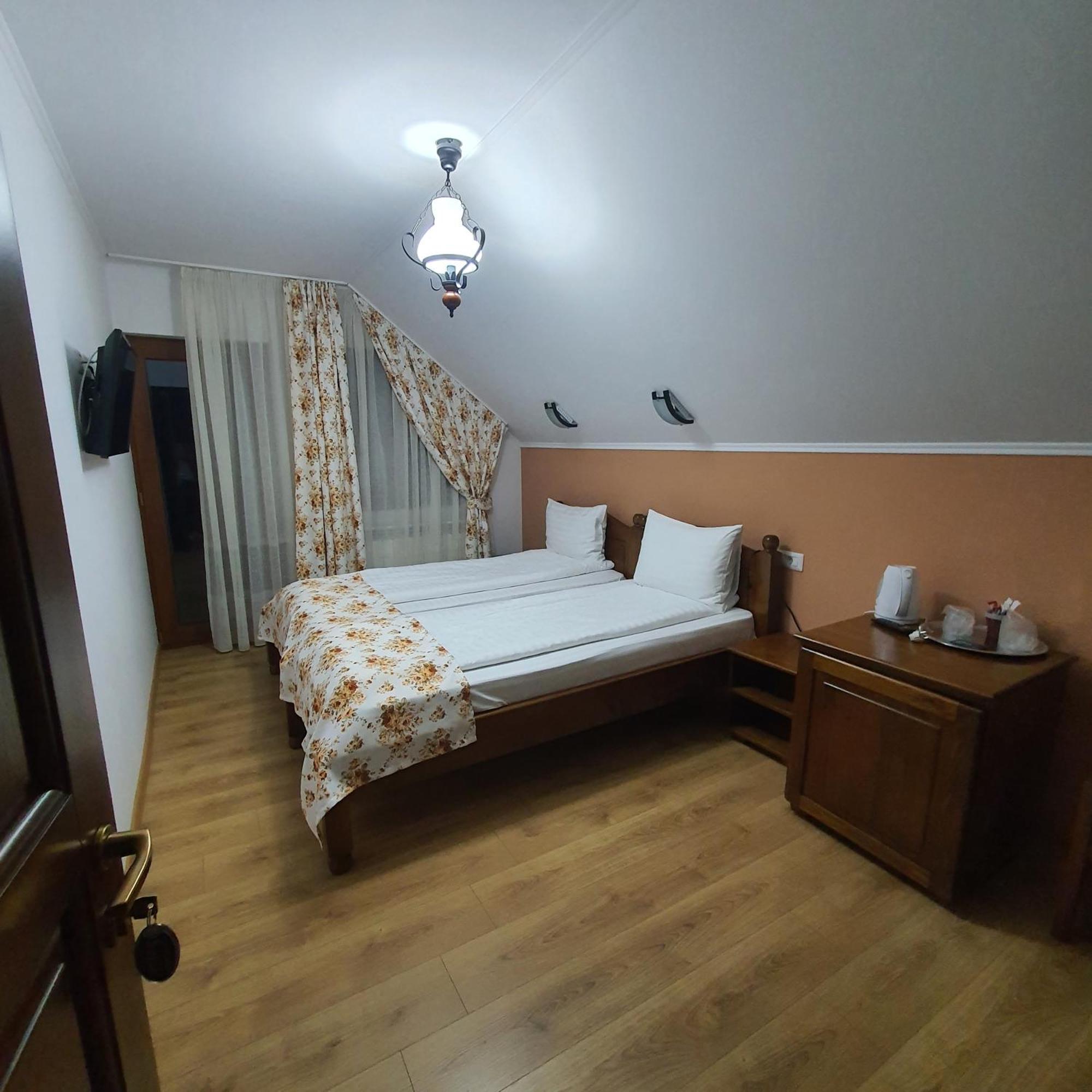 Casa Sofia Apartment Baltatesti Phòng bức ảnh