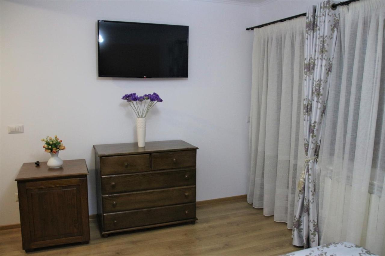 Casa Sofia Apartment Baltatesti Ngoại thất bức ảnh